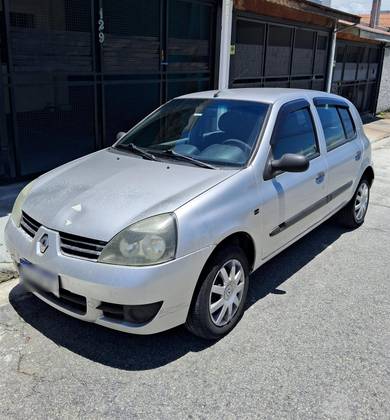 RENAULT CLIO 1.0 16V FLEX 4P MANUAL